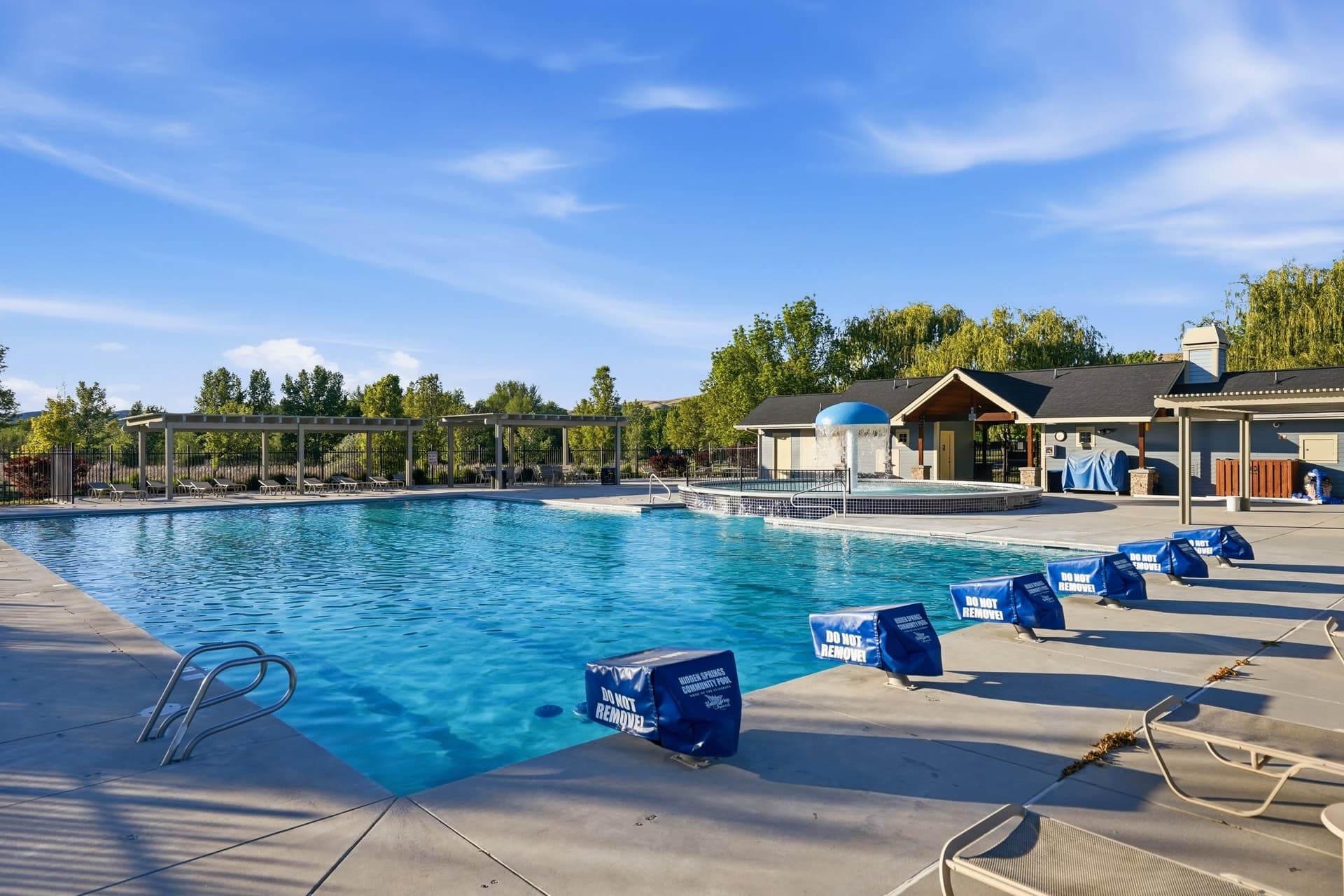 pool 2.jpg