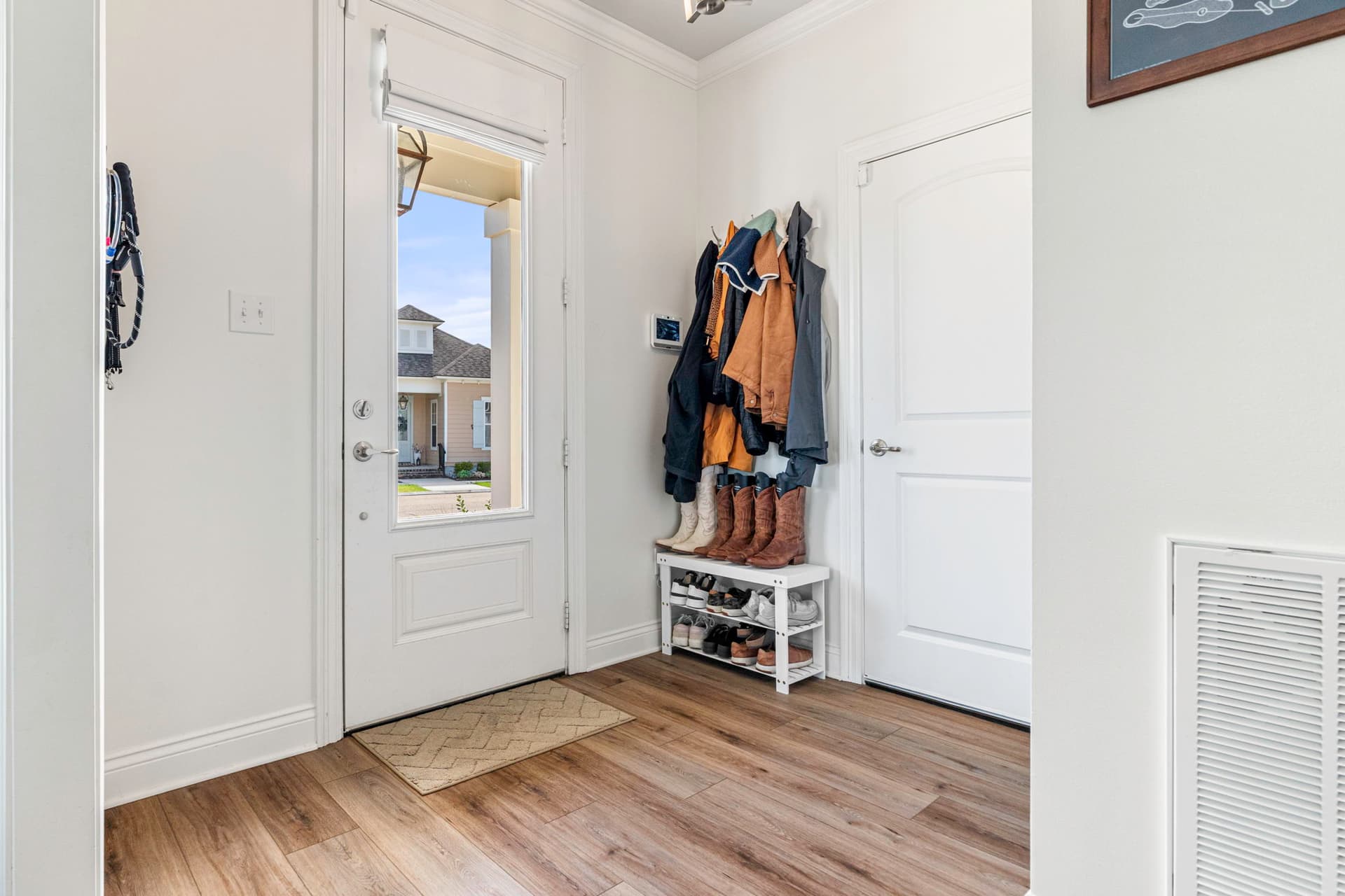 24-web-or-mls-Presstwood Ln (31).jpg