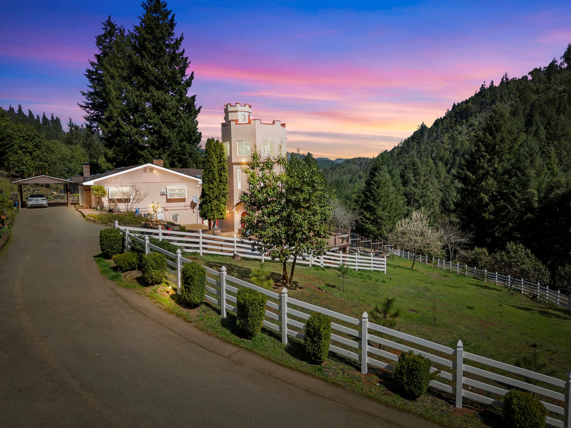 1_520 brimstone road - virtual twilight.jpg