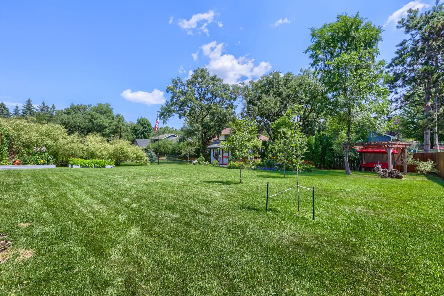 12255 Magnolia St - Web Quality - 027 - 24 Exterior Rear.jpg