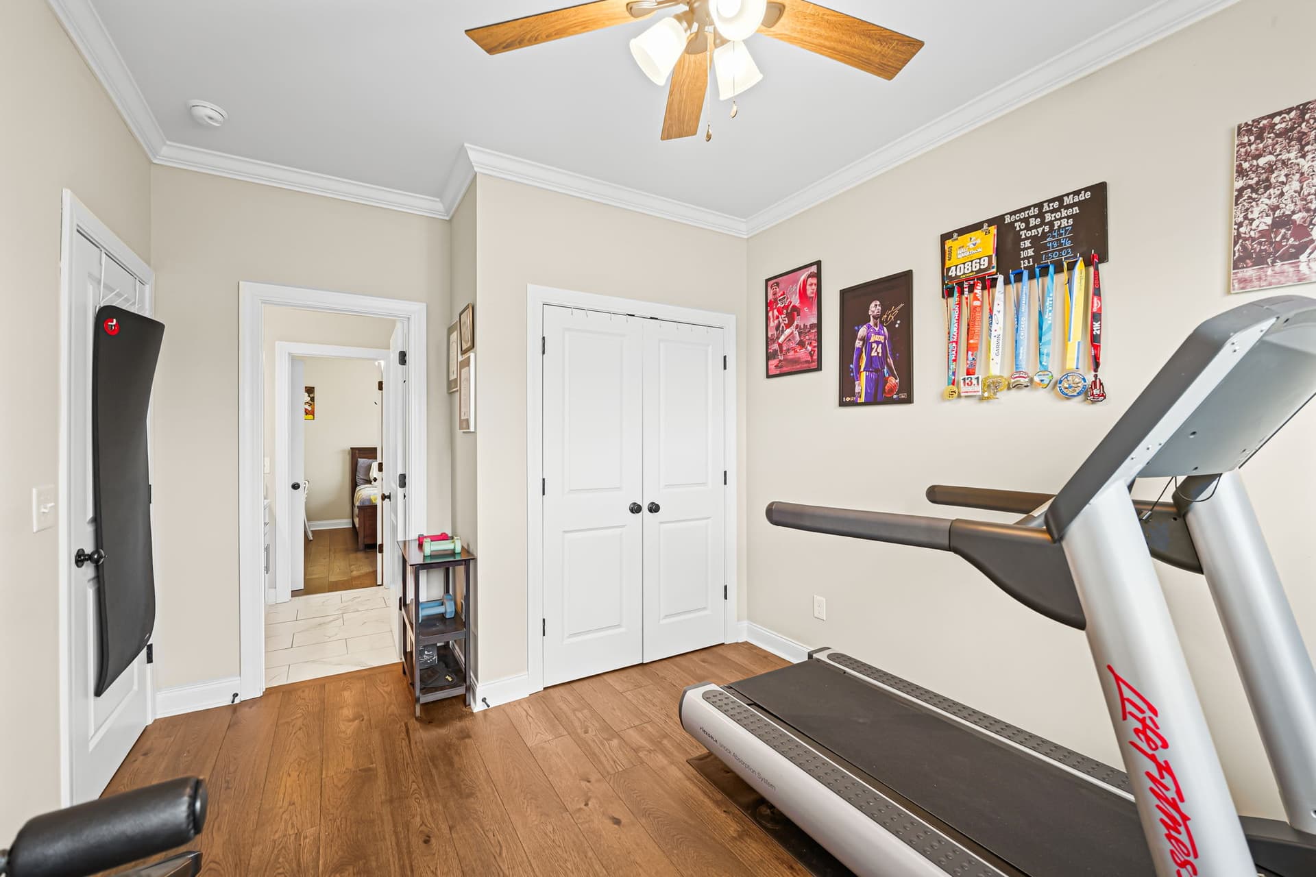 30-web-or-mls-1014 Cedar Crest Ln (18 of 46).jpg