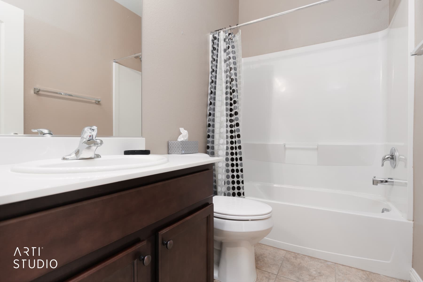 Guest Bathroom.jpg