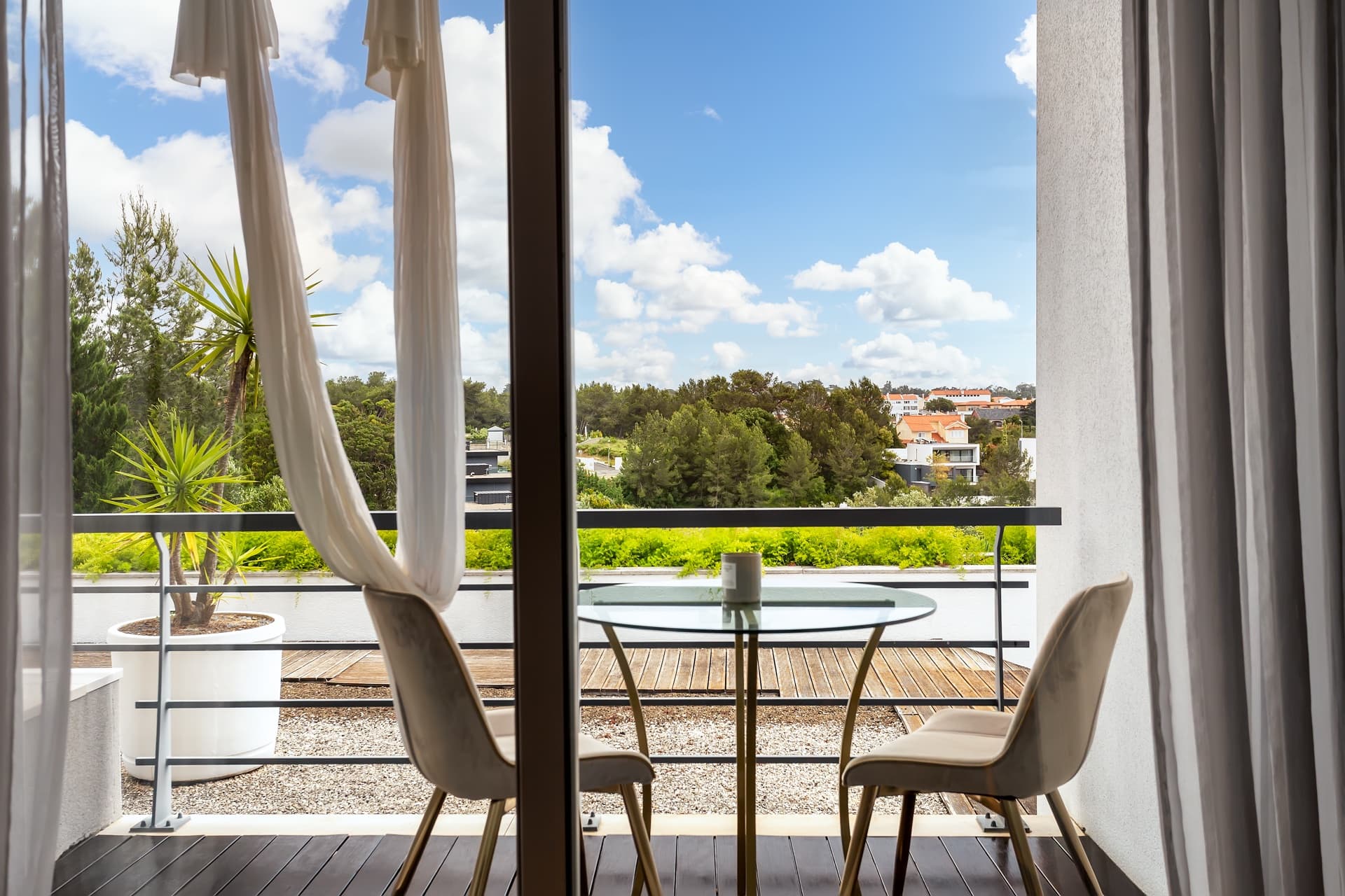 Apartamento-cascais-t2-luxo-piscina-infinita-40.jpg