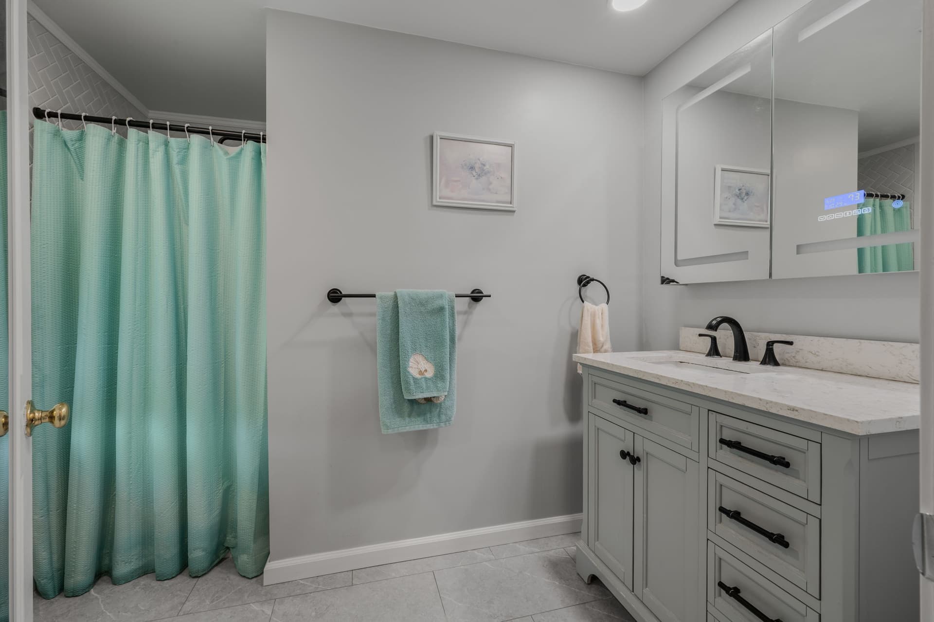 41-web-or-mls-66 Clipper Ct, Groton-12.jpg