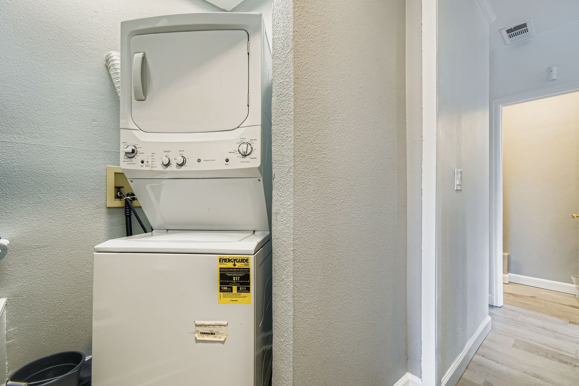 9541 E 16th Ave - MLS Sized - 010 - 15 Laundry Room.jpg