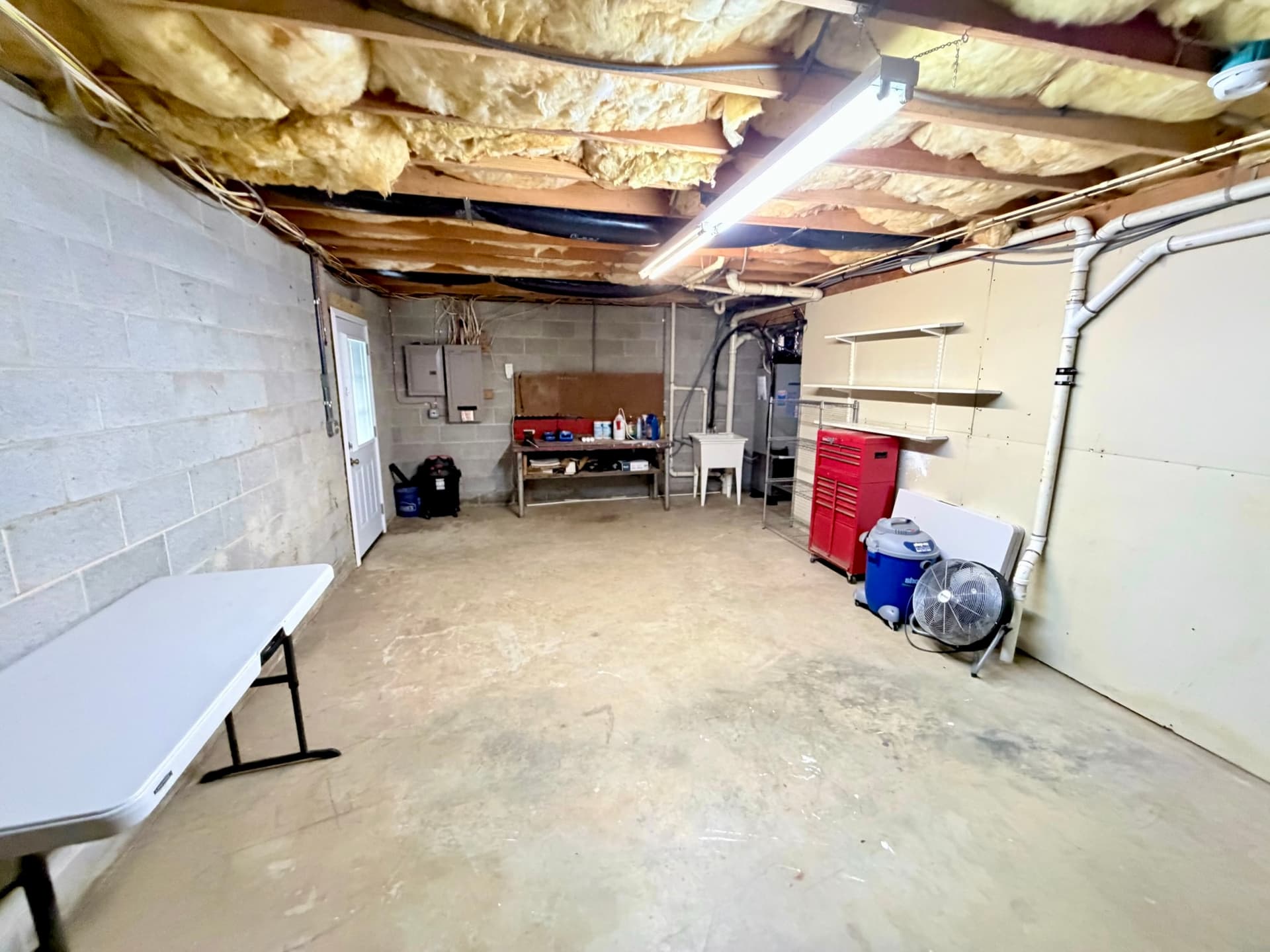 Basement 2.JPG