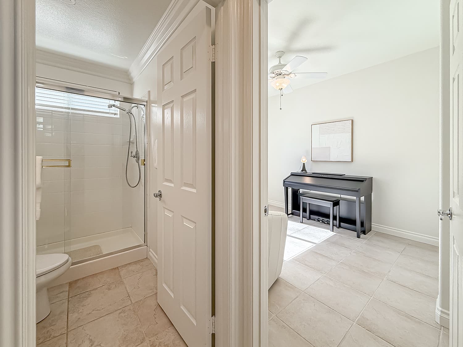 dGuest Bedroom1 Bath and Laundry1.jpg