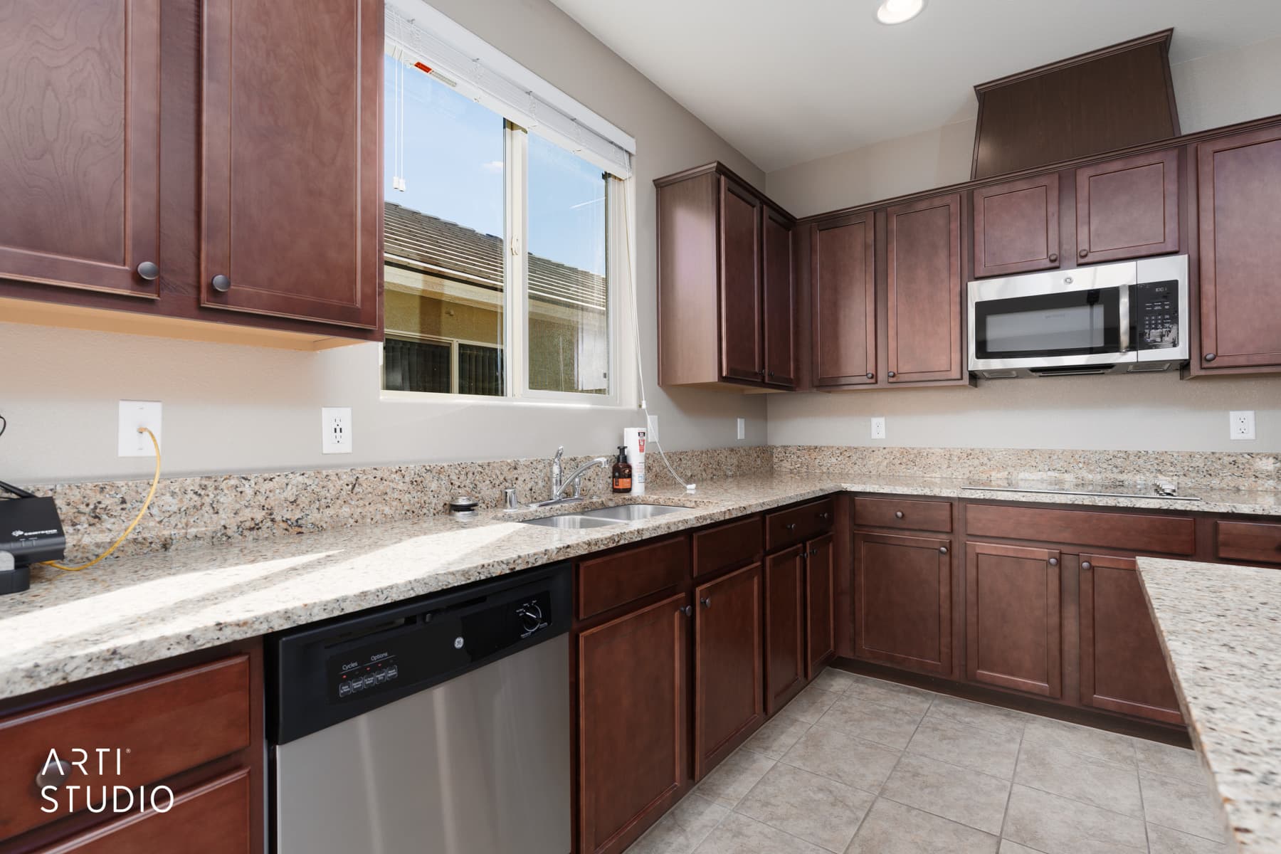 Kitchen Counters1.jpg