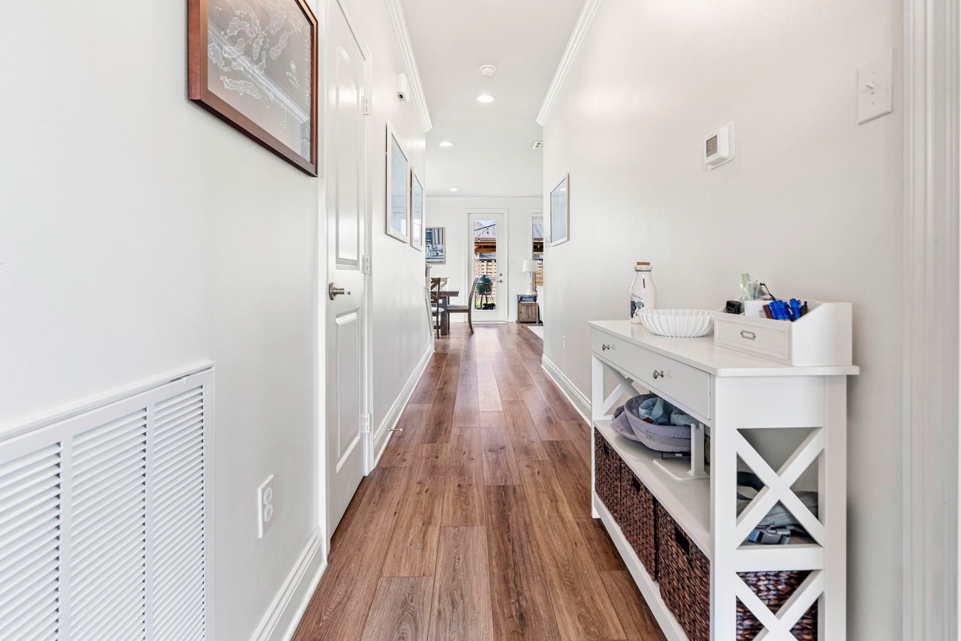 23-web-or-mls-Presstwood Ln (33).jpg