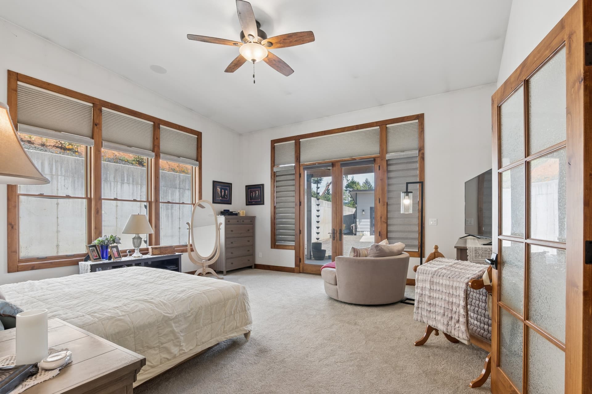 5795 Hubbard Cr Rd - INT-32.JPG