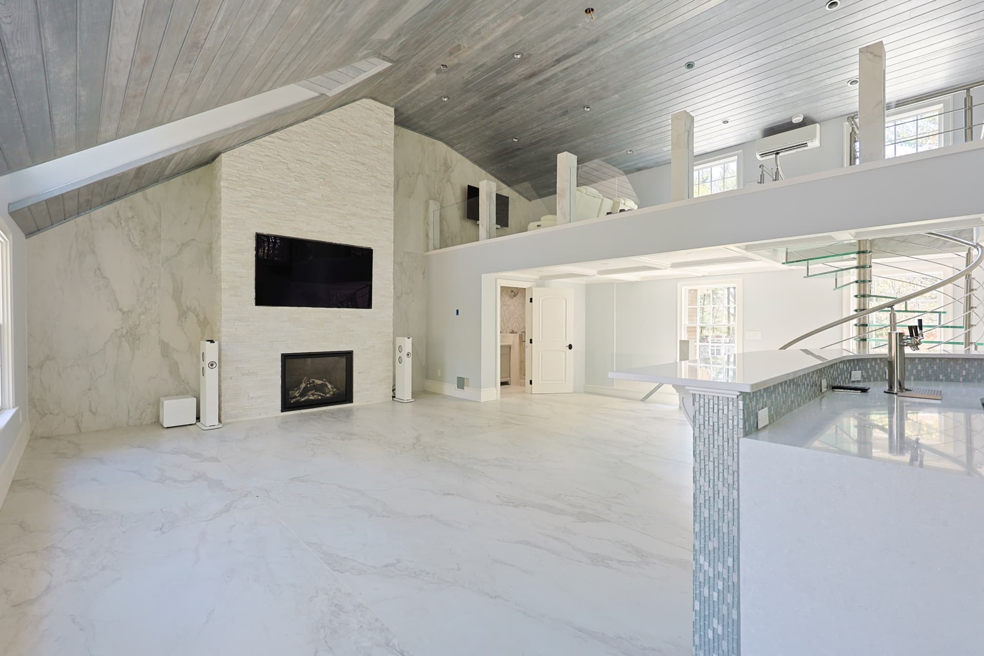 71 Bourque bonus room-15.jpeg