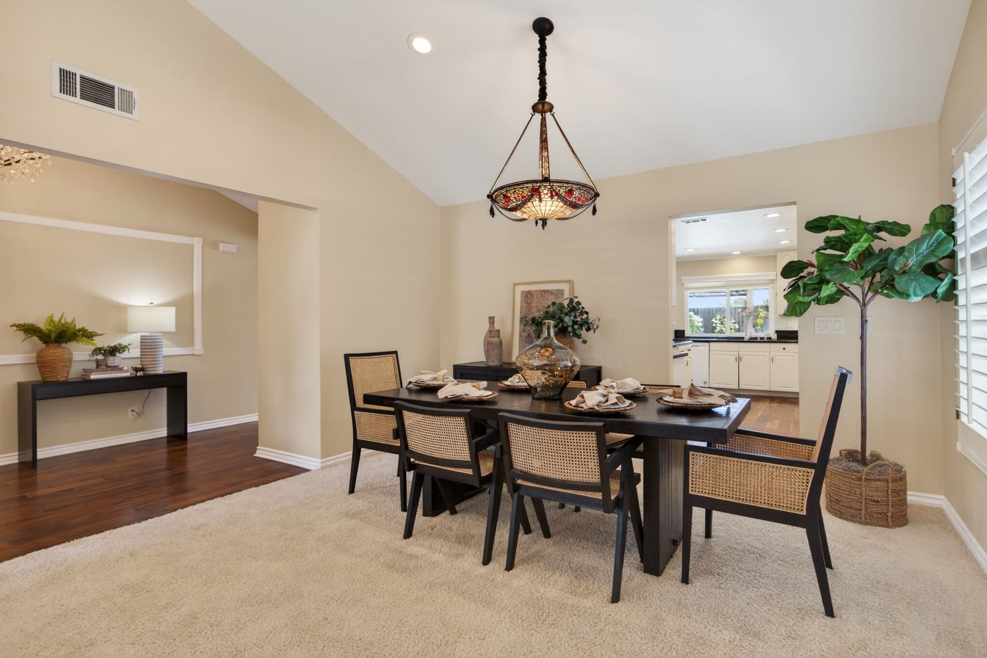 22-web-or-mls-Upmarket_Media-2247West034.jpg