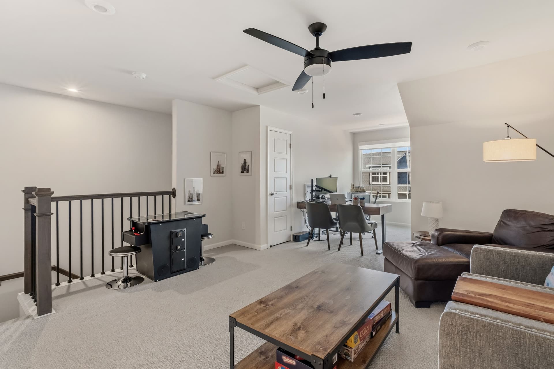 212 S Sydney Loft 2.jpg