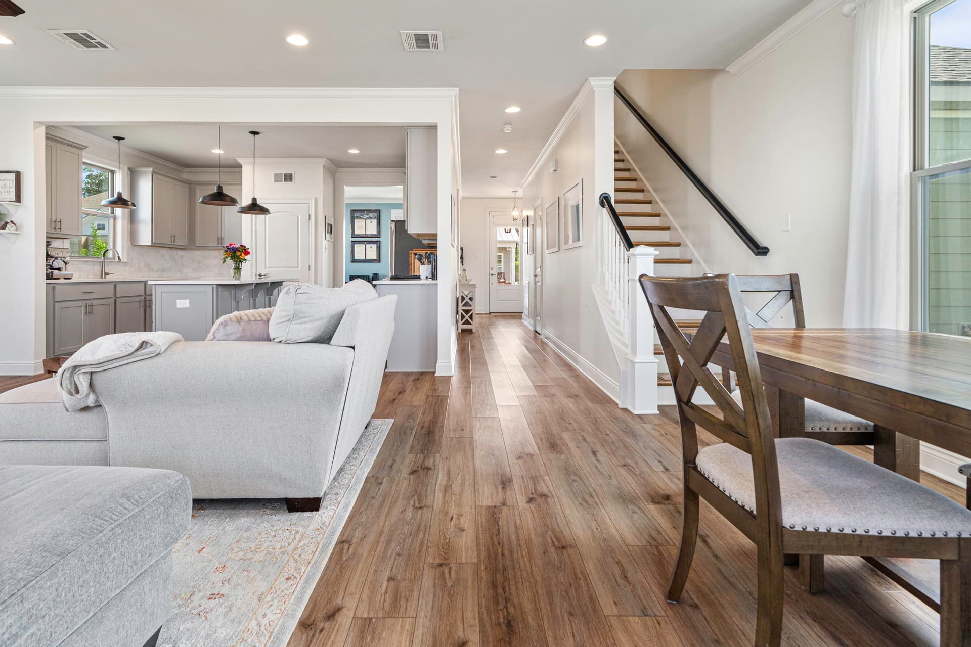 16-web-or-mls-Presstwood Ln (25).jpg