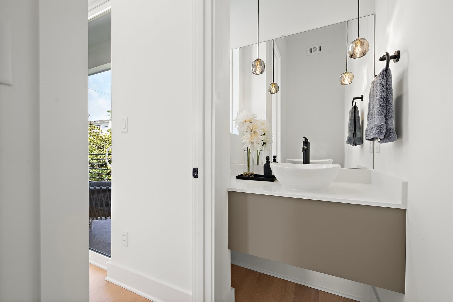 1607 barbee fp 18.jpg