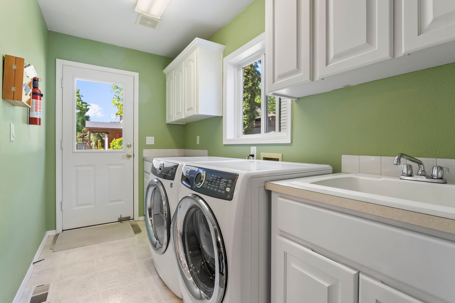 40-web-or-mls-40.jpg
