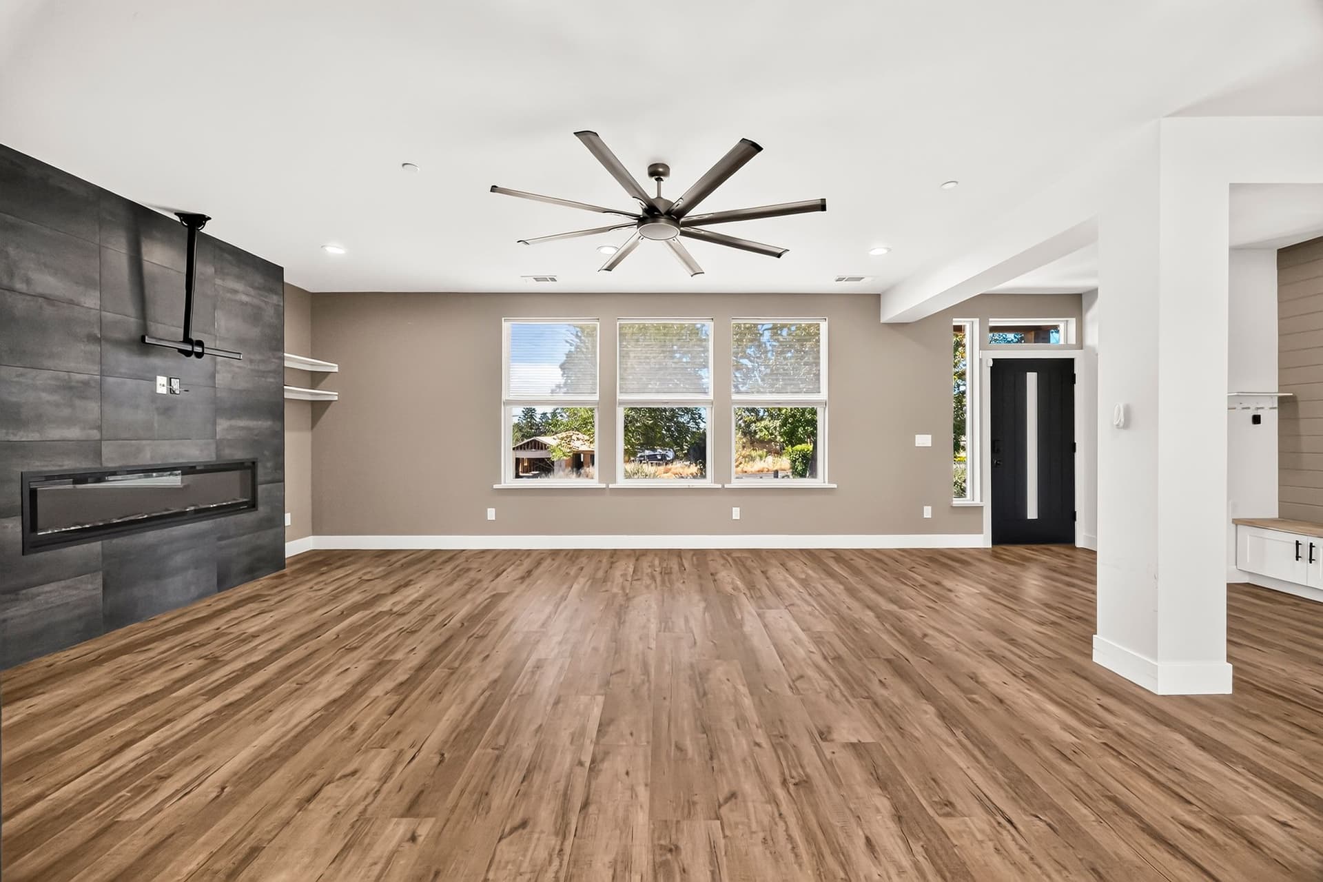1369 Nunneley Rd - 016 (Photos).jpg