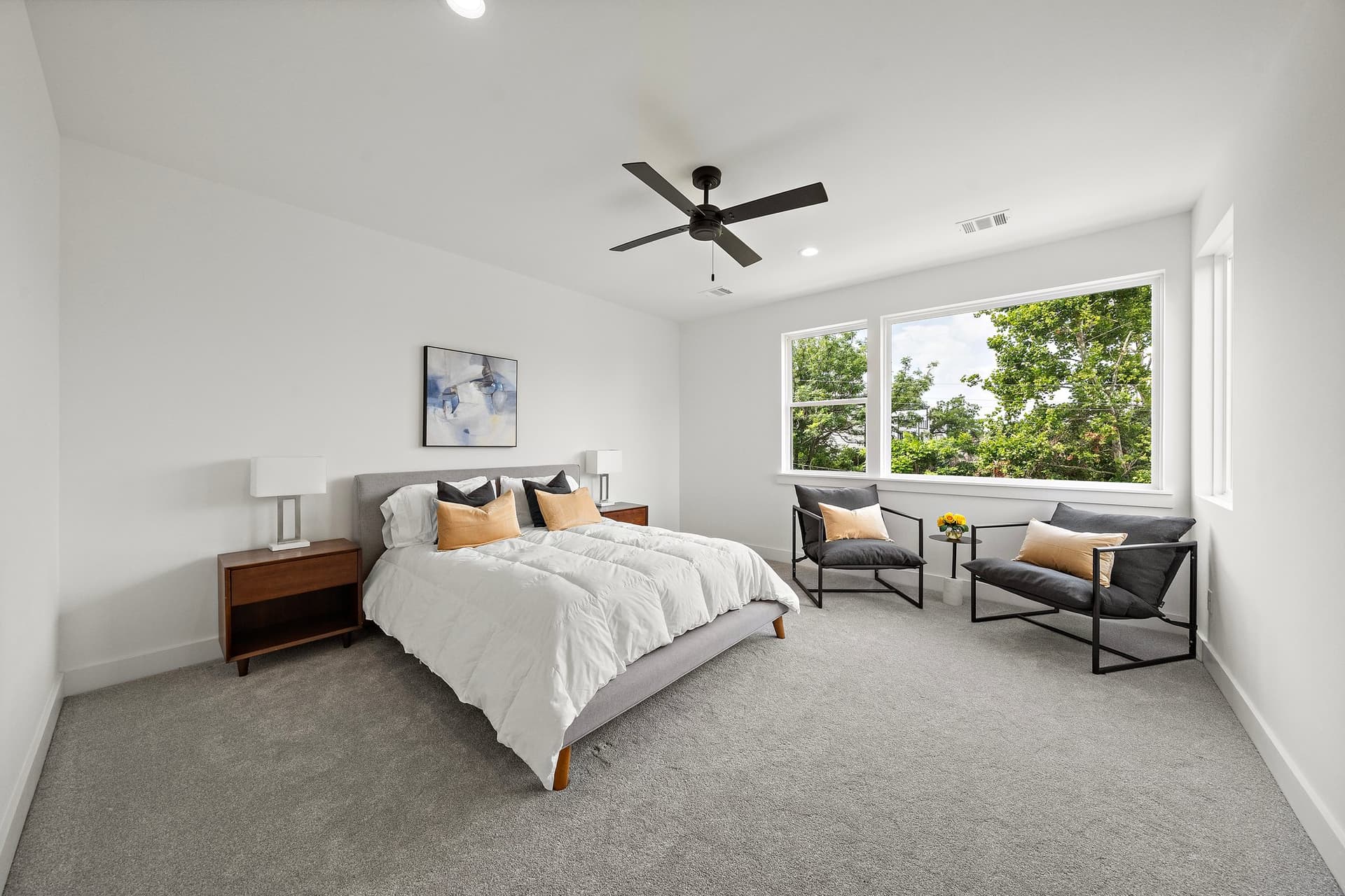 30-web-or-mls-4211 Crawford St HDR - 330.jpg