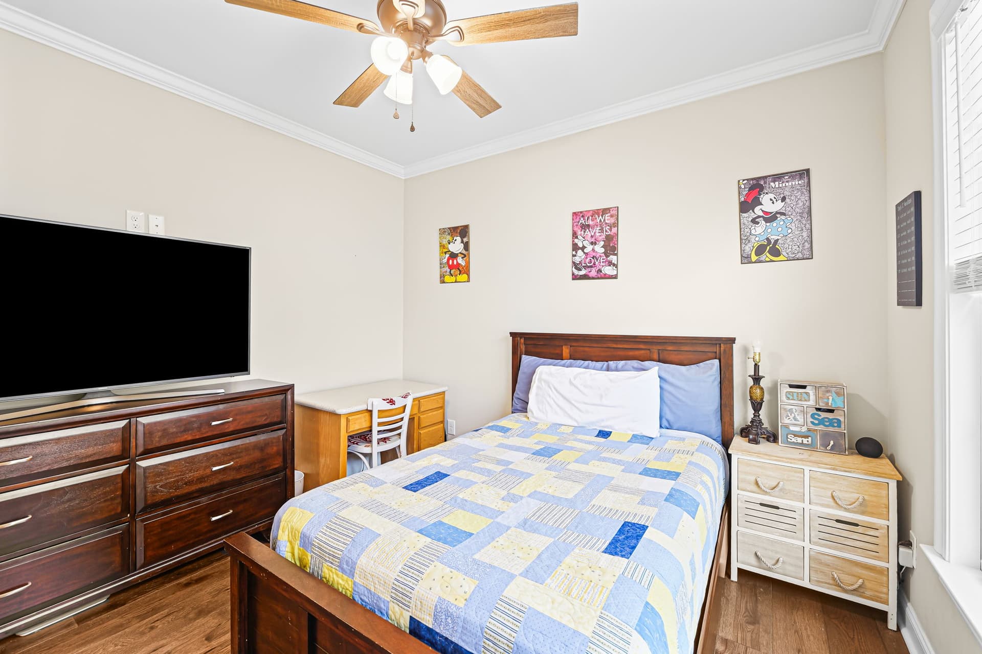 32-web-or-mls-1014 Cedar Crest Ln (20 of 46).jpg