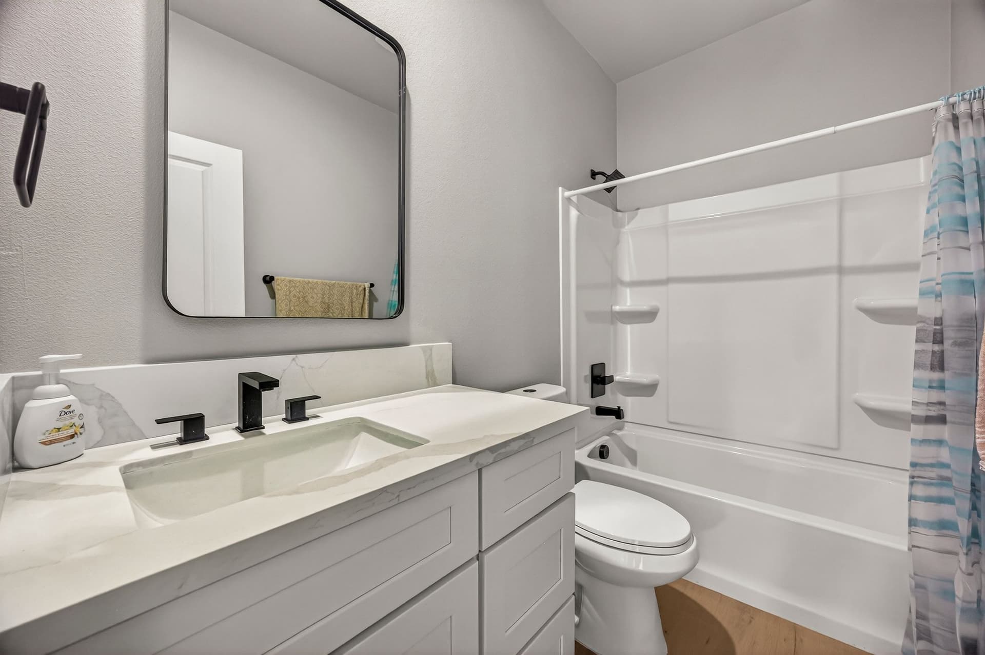 14259 Sherwood Cir - 029(Photos).jpg