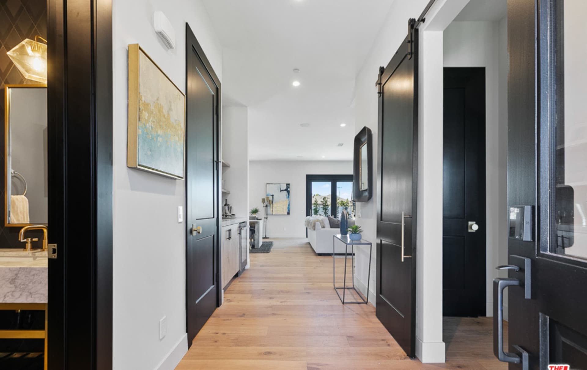 frontdoor-corr-living.jpg