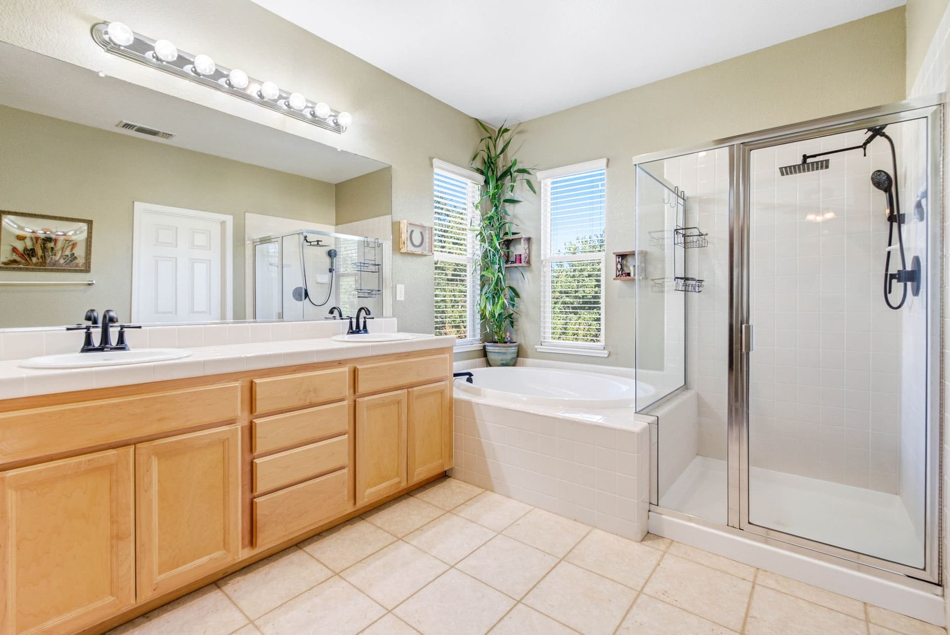 1213 Darling Way-24.jpg
