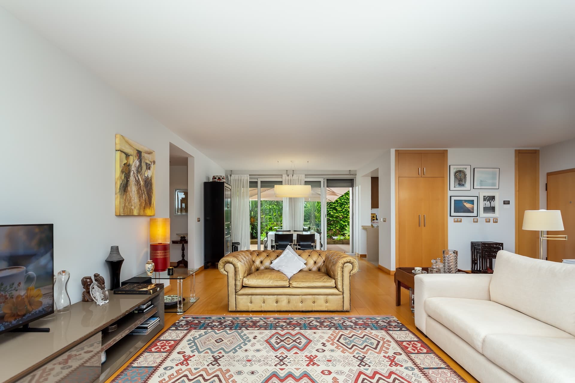 Apartamento-cascais-t2-luxo-piscina-infinita-24.jpg