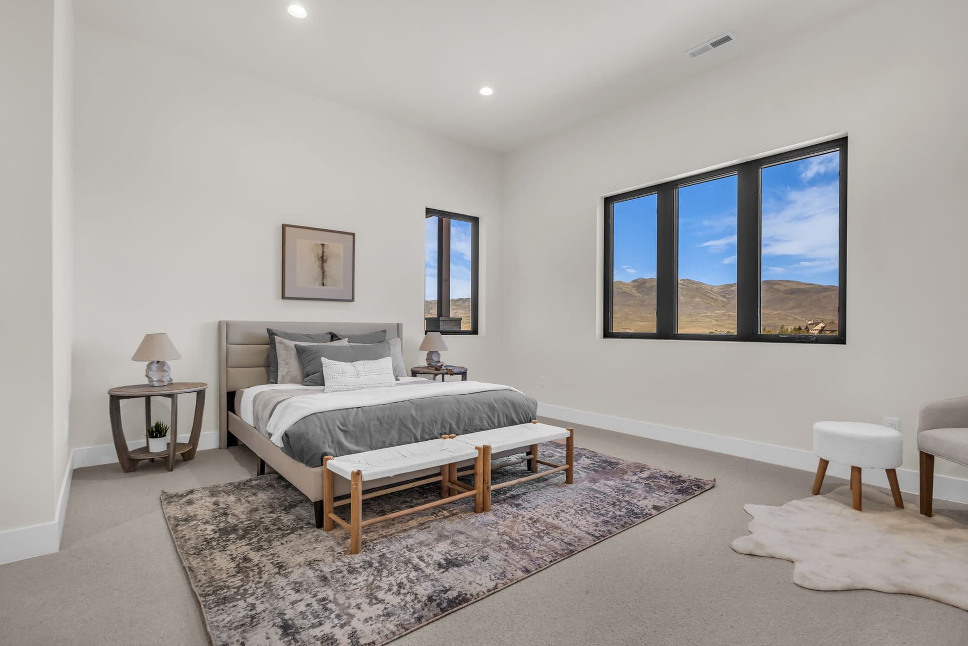26-web-or-mls-1092-trailridge-dr.jpg