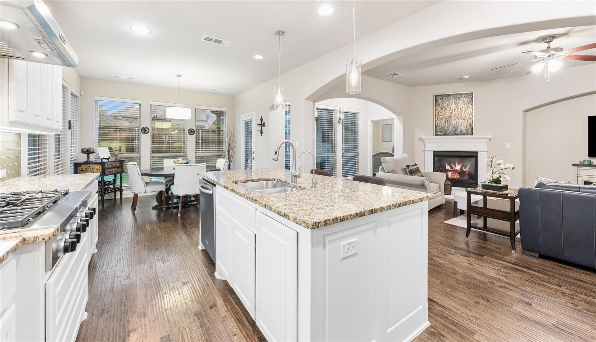 3037 Aberdeen Drive10.jpeg