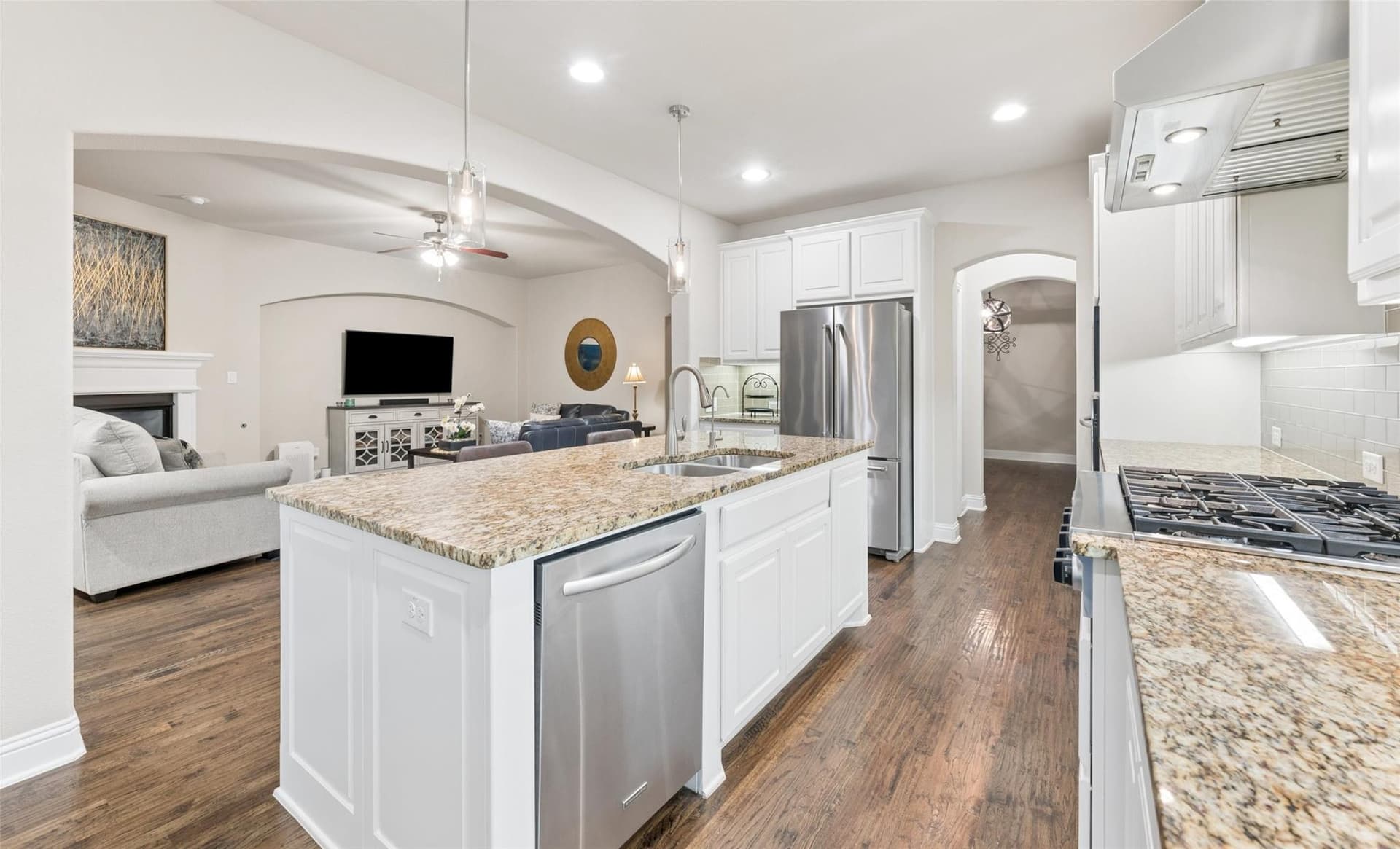 3037 Aberdeen Drive9.jpeg