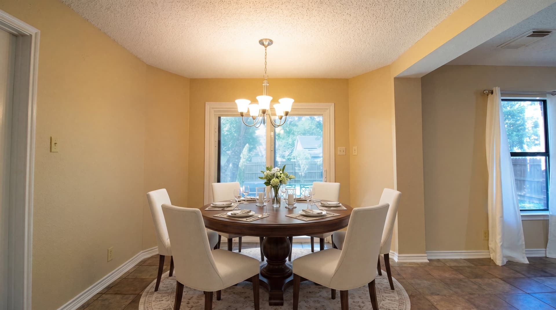 add_a_dining_room_set_202606022200.jpeg