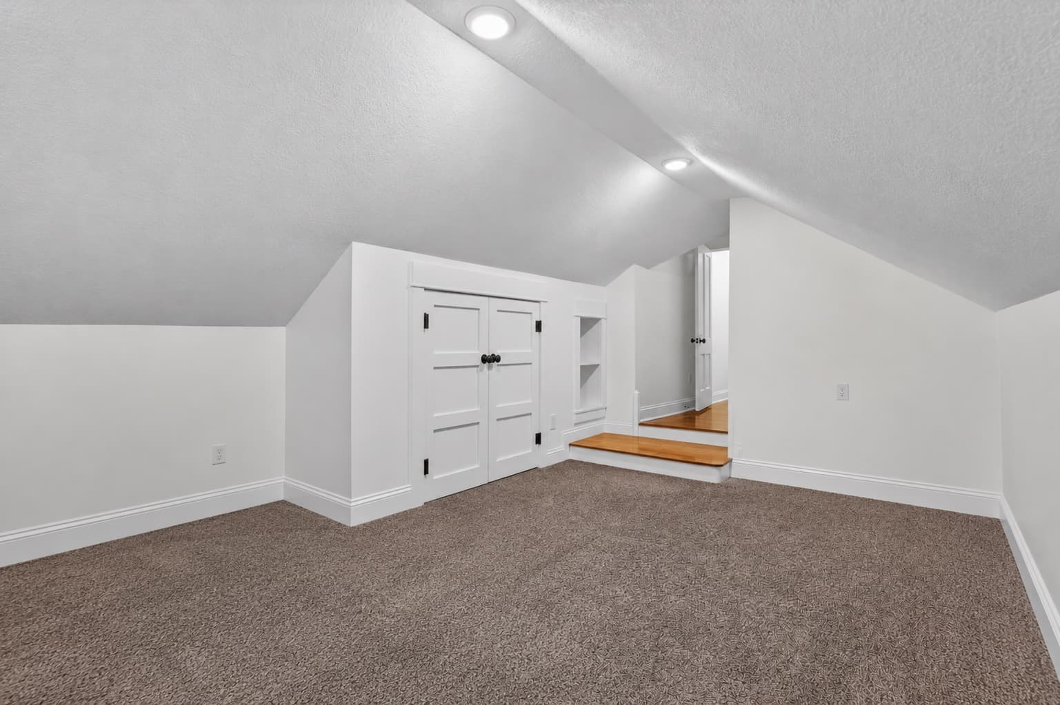 Third Bedroom 4.jpg
