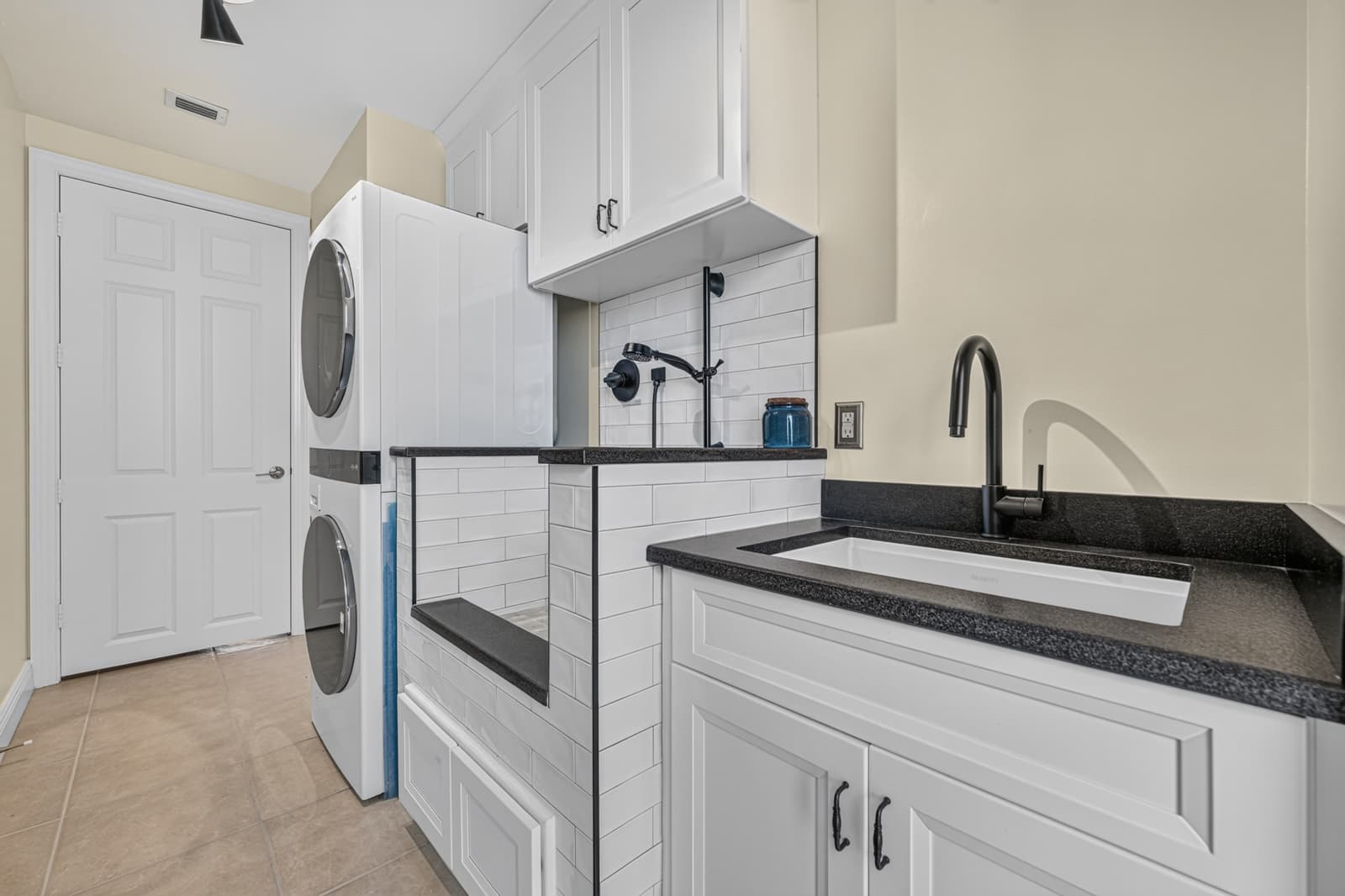 85 Avenue de la Mer Unit 502_32137-21.jpg