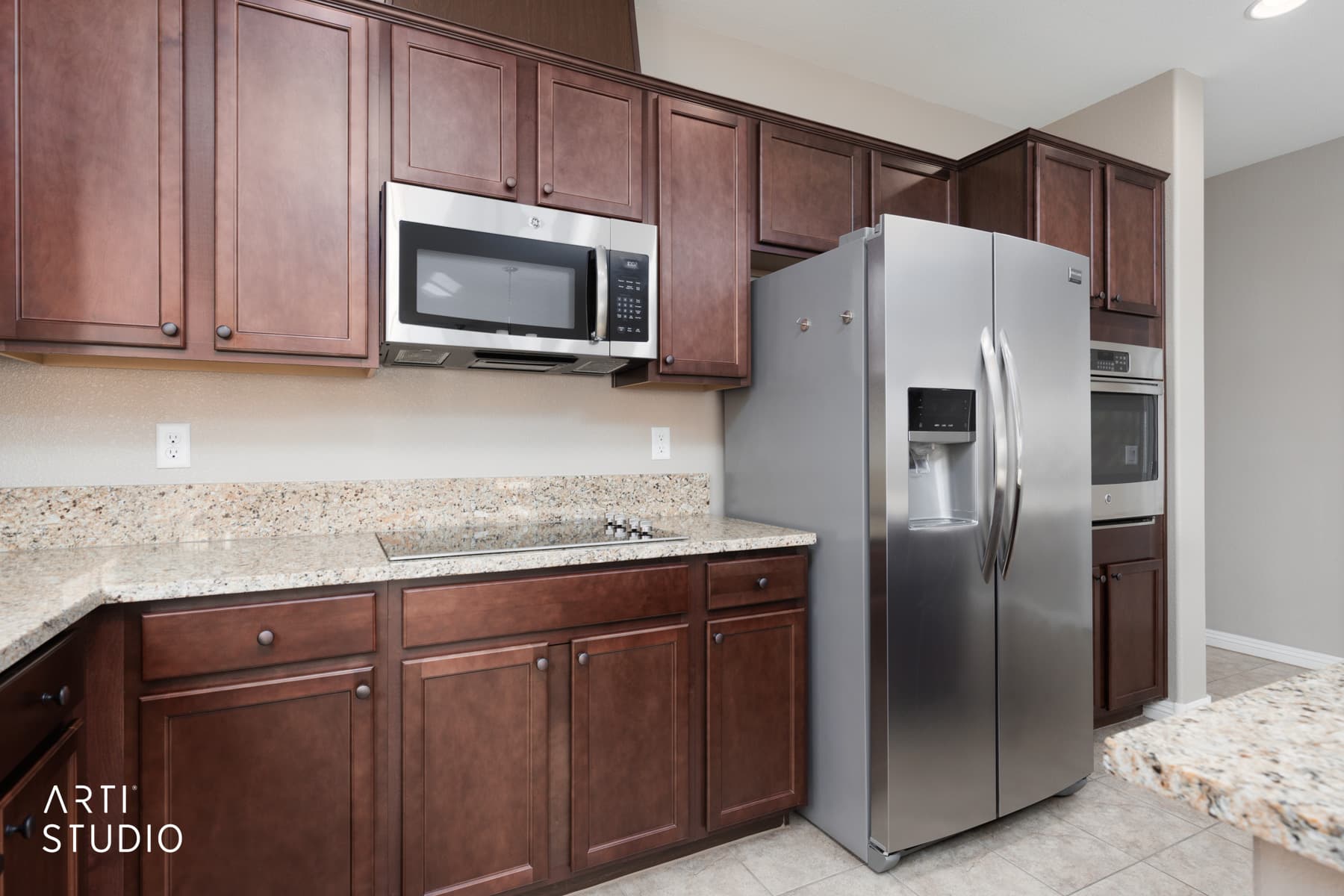 Kitchen Counter2.jpg