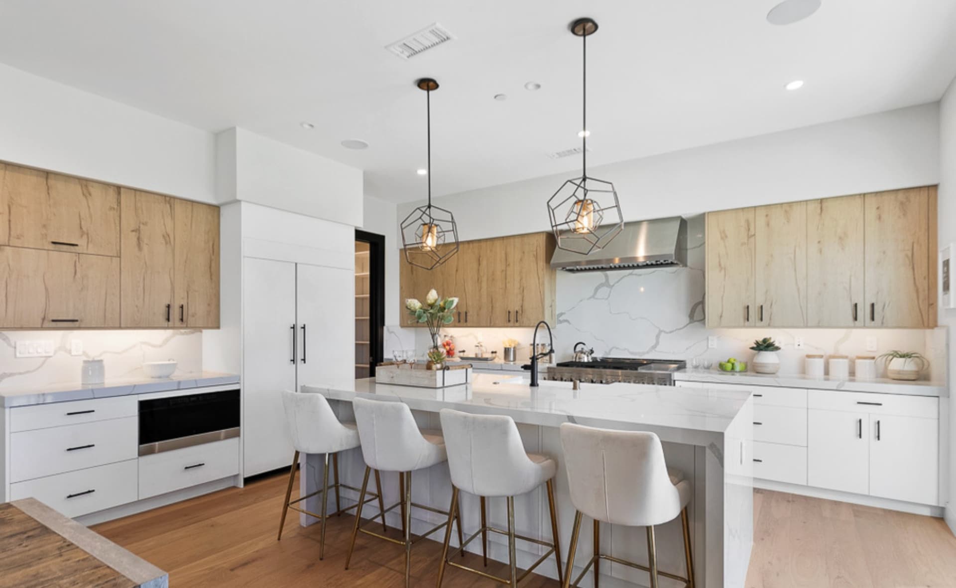 kitchen-island.jpg