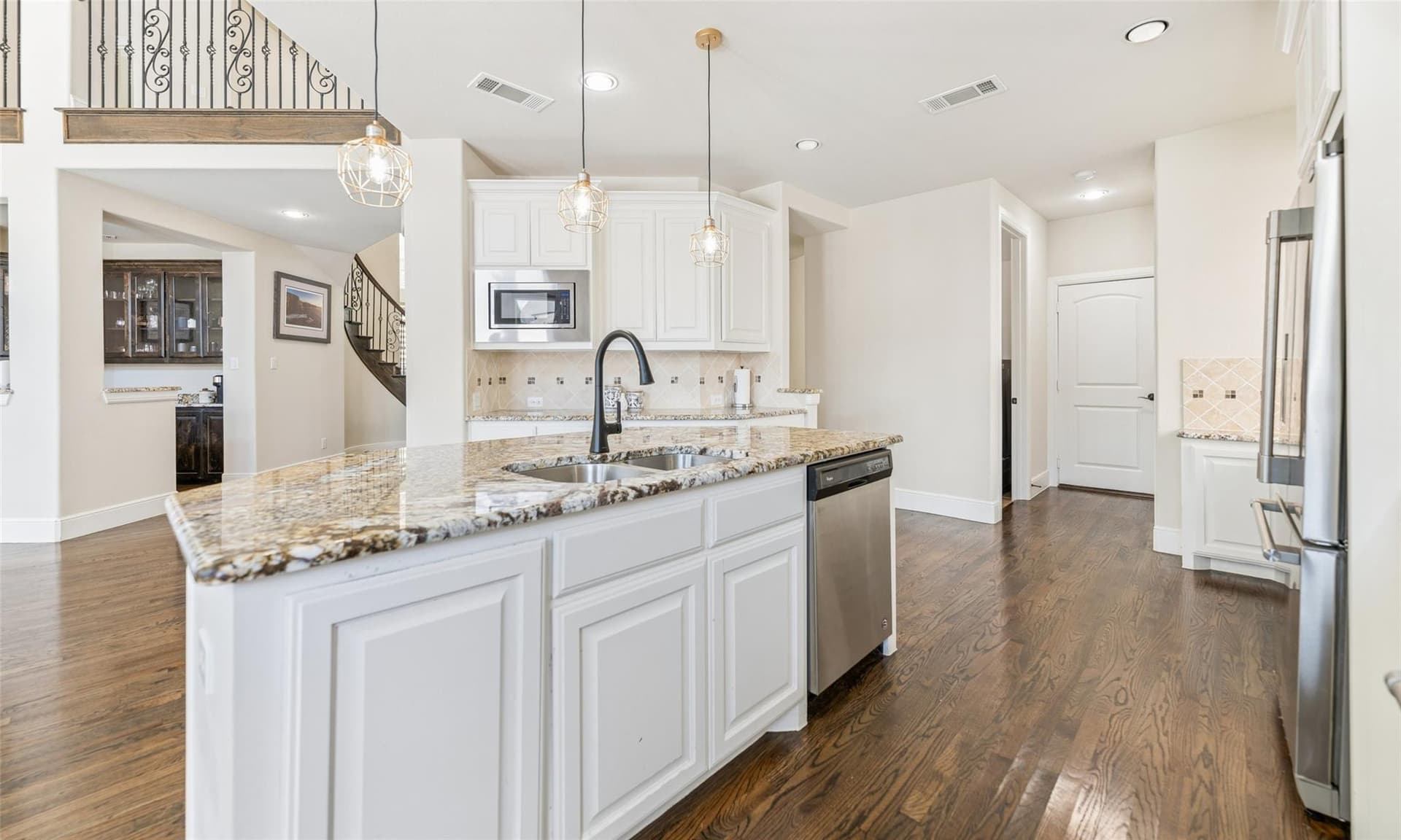 2120 Hidalgo Lane14.jpeg