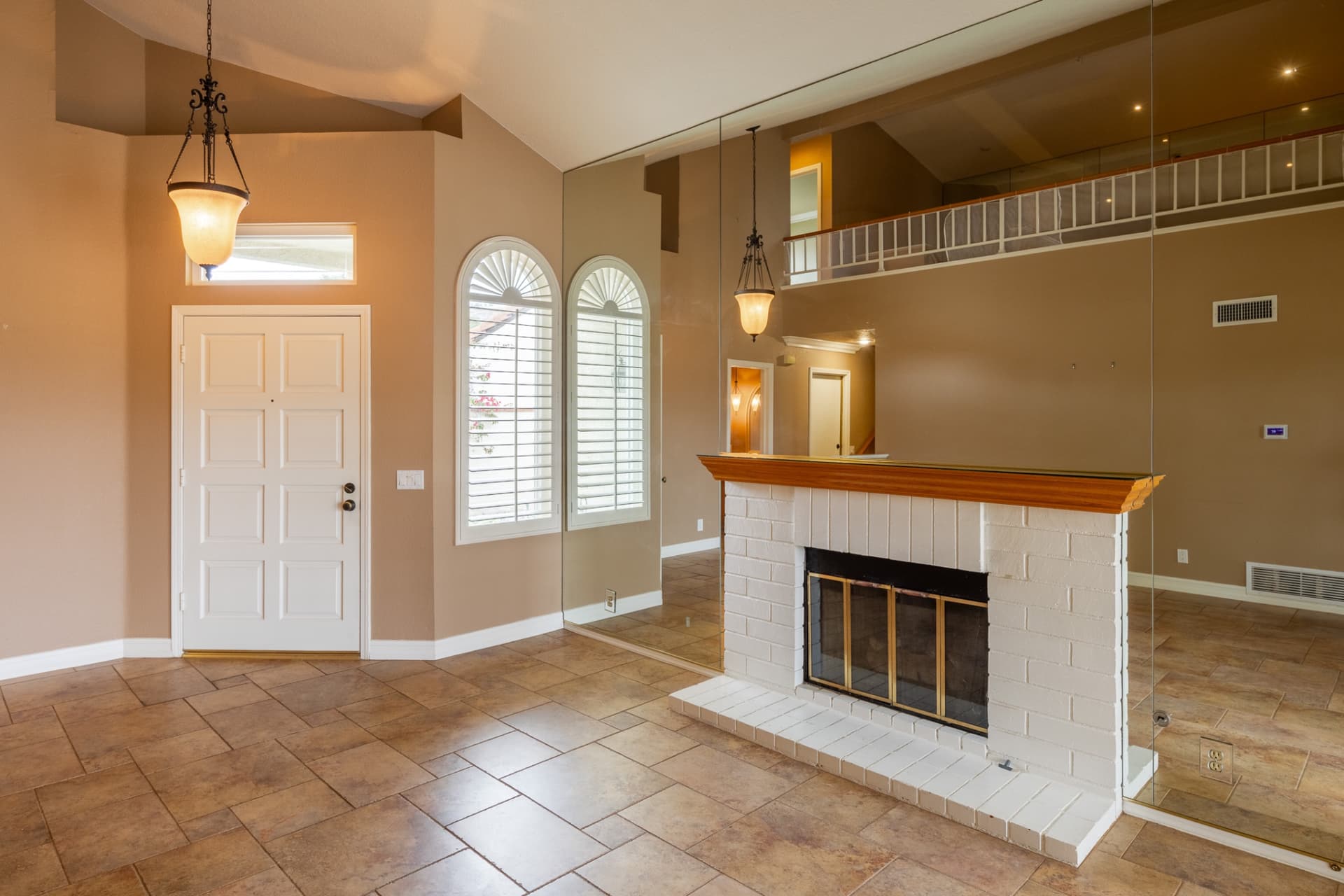 866 Congressional Rd-2531-HDR.jpg