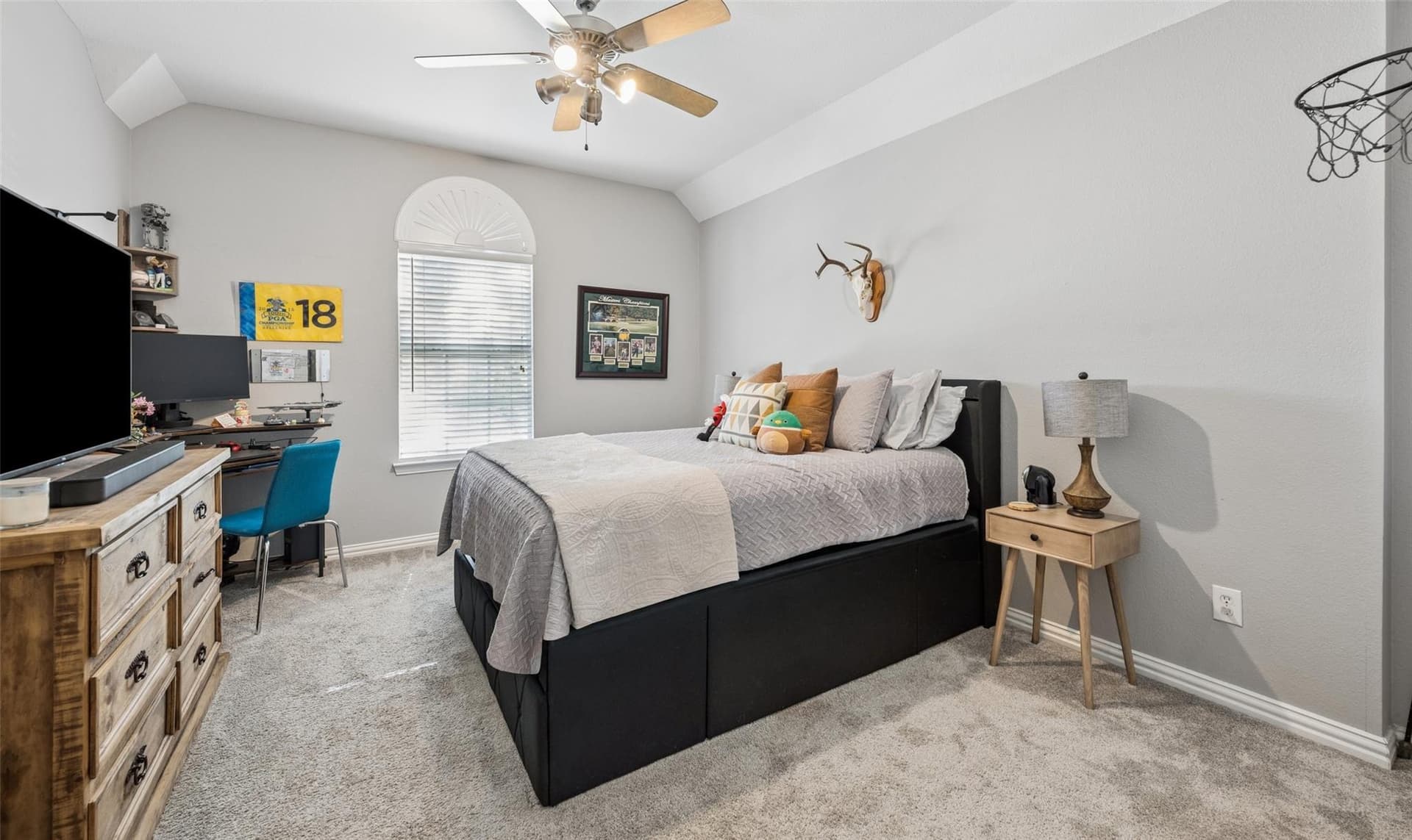 3205 Merita Drive35.jpeg