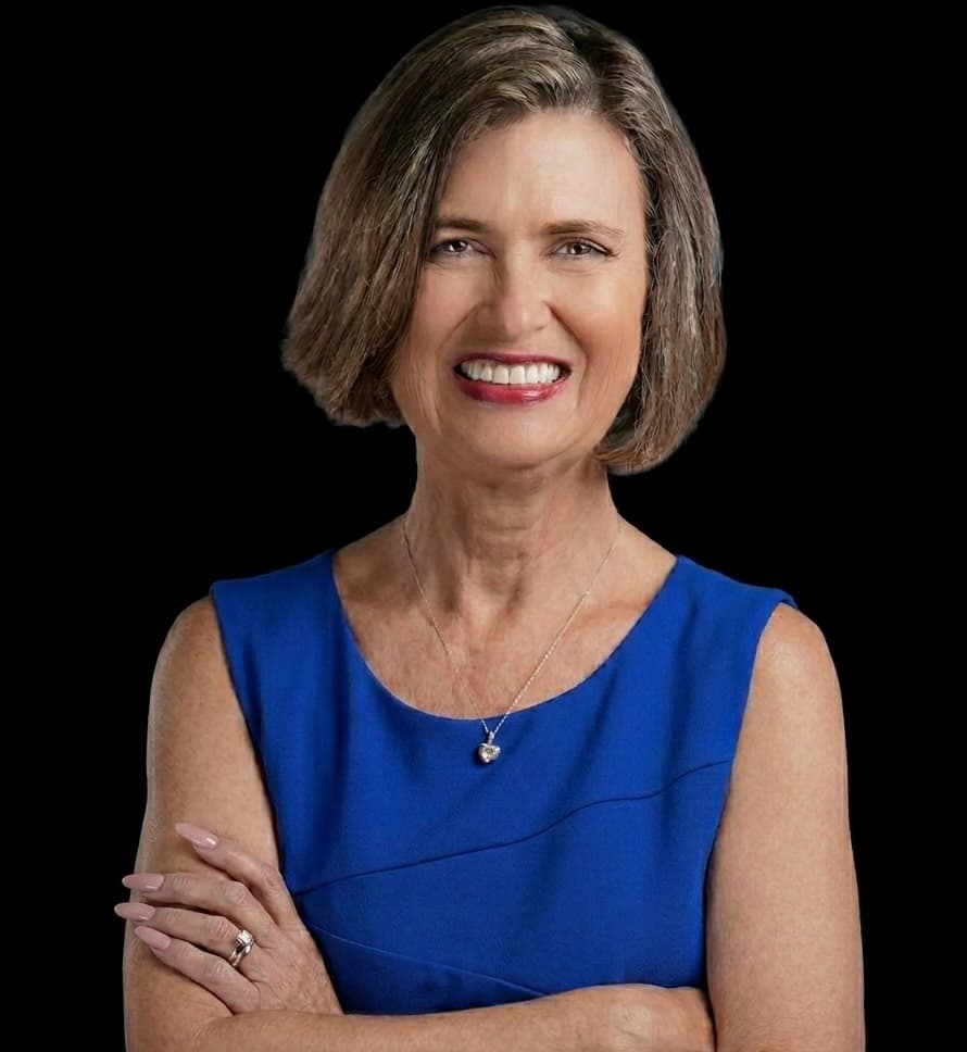 Tina M. Arant headshot