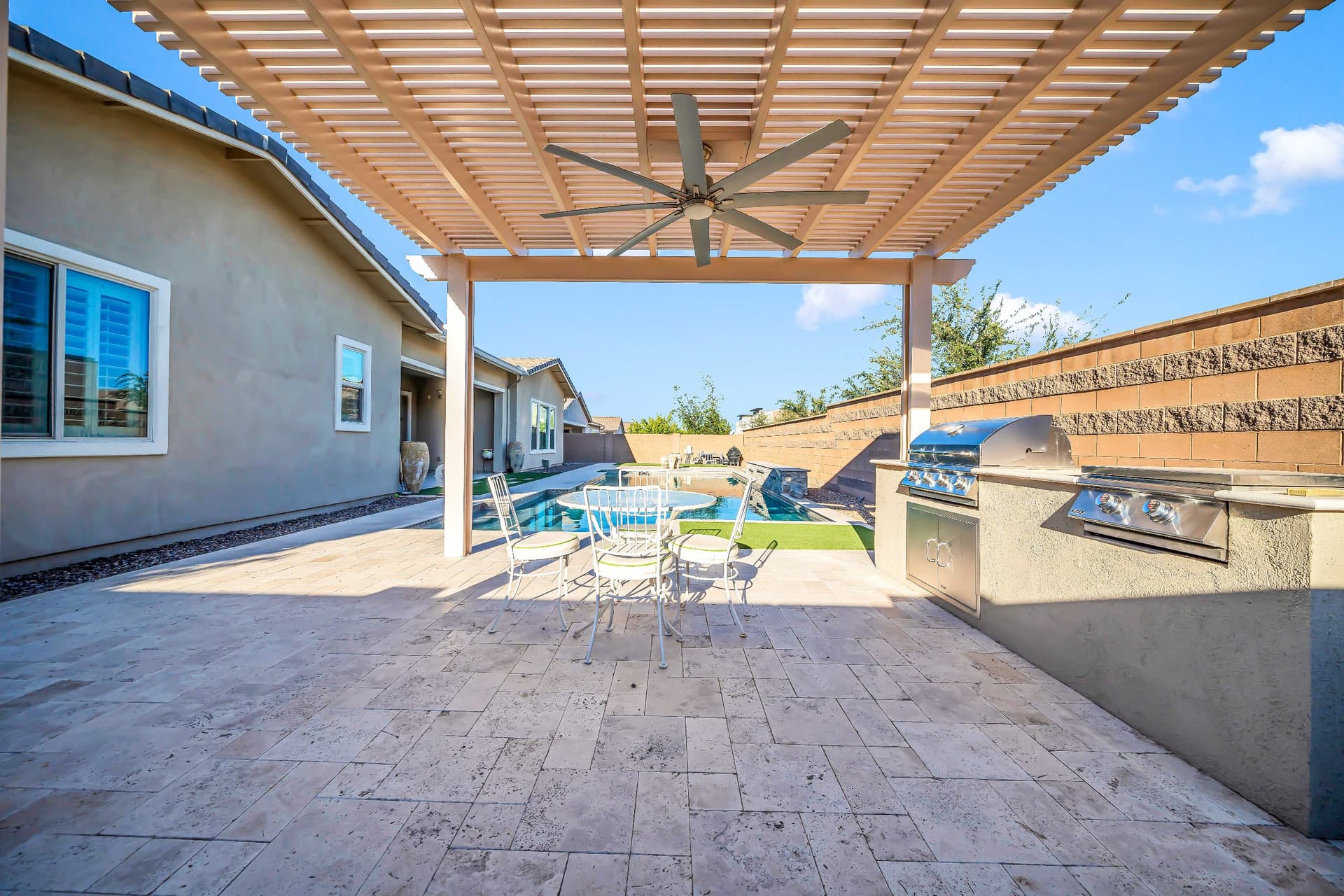13851 Blossom way-65.jpg