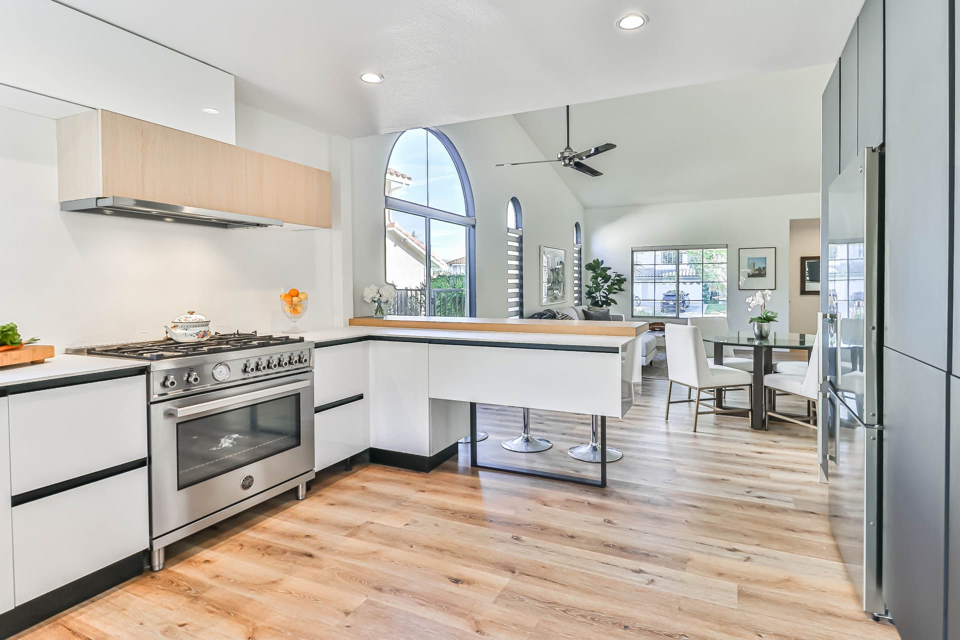 cKitchen and Dining3.jpg