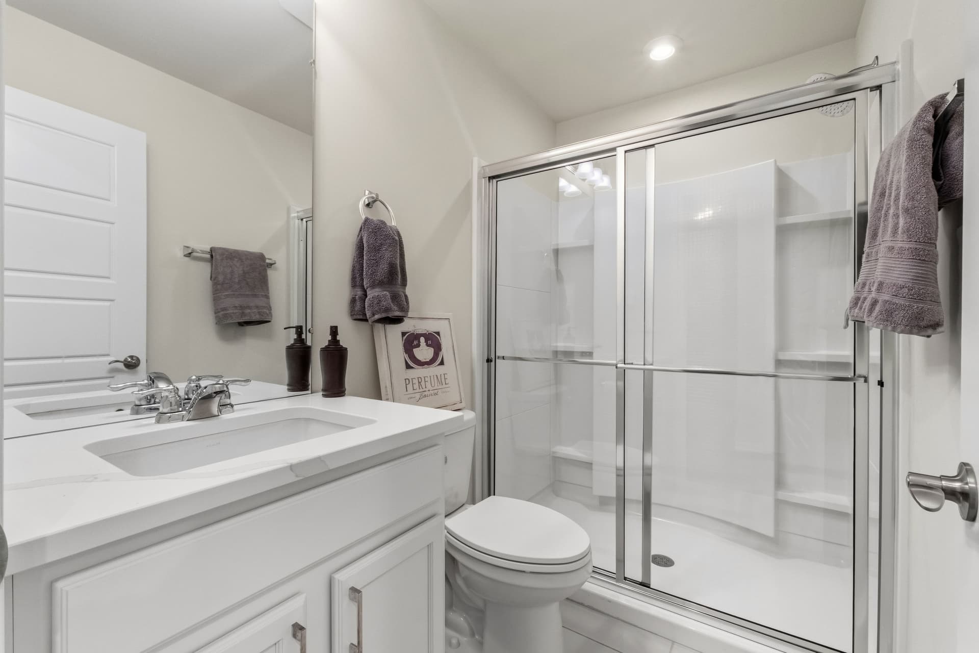 212 S Sydney Basement 3.jpg