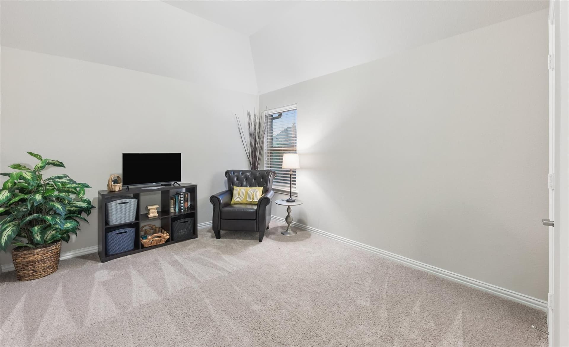 3037 Aberdeen Drive25.jpeg