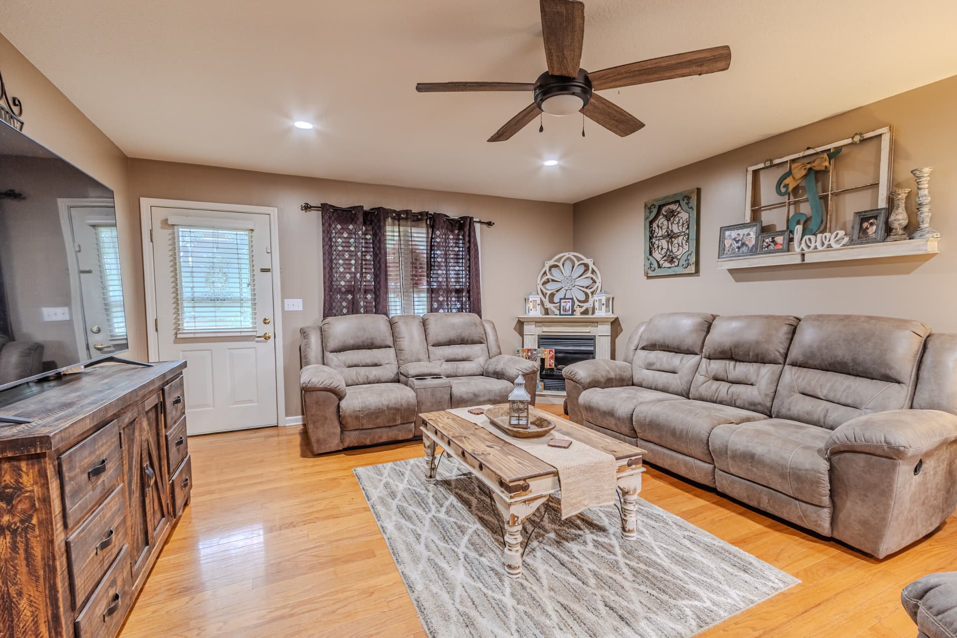 20251226-6S5A9950-HDR.jpg