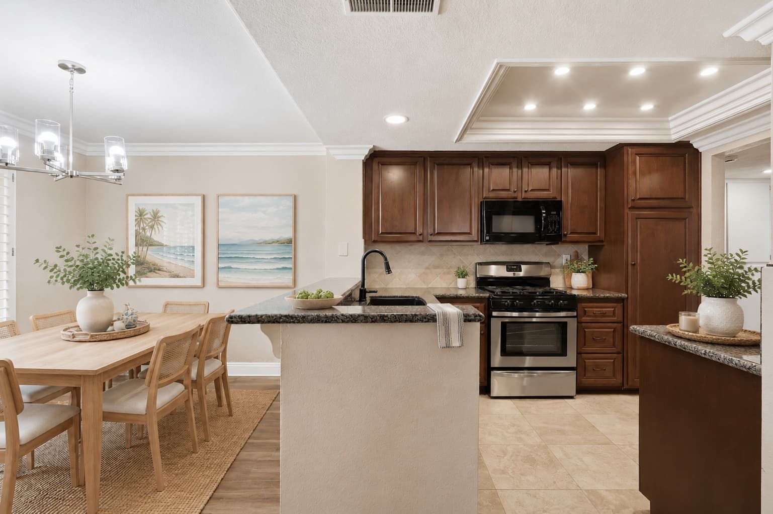 Dining Room Staged.jpg