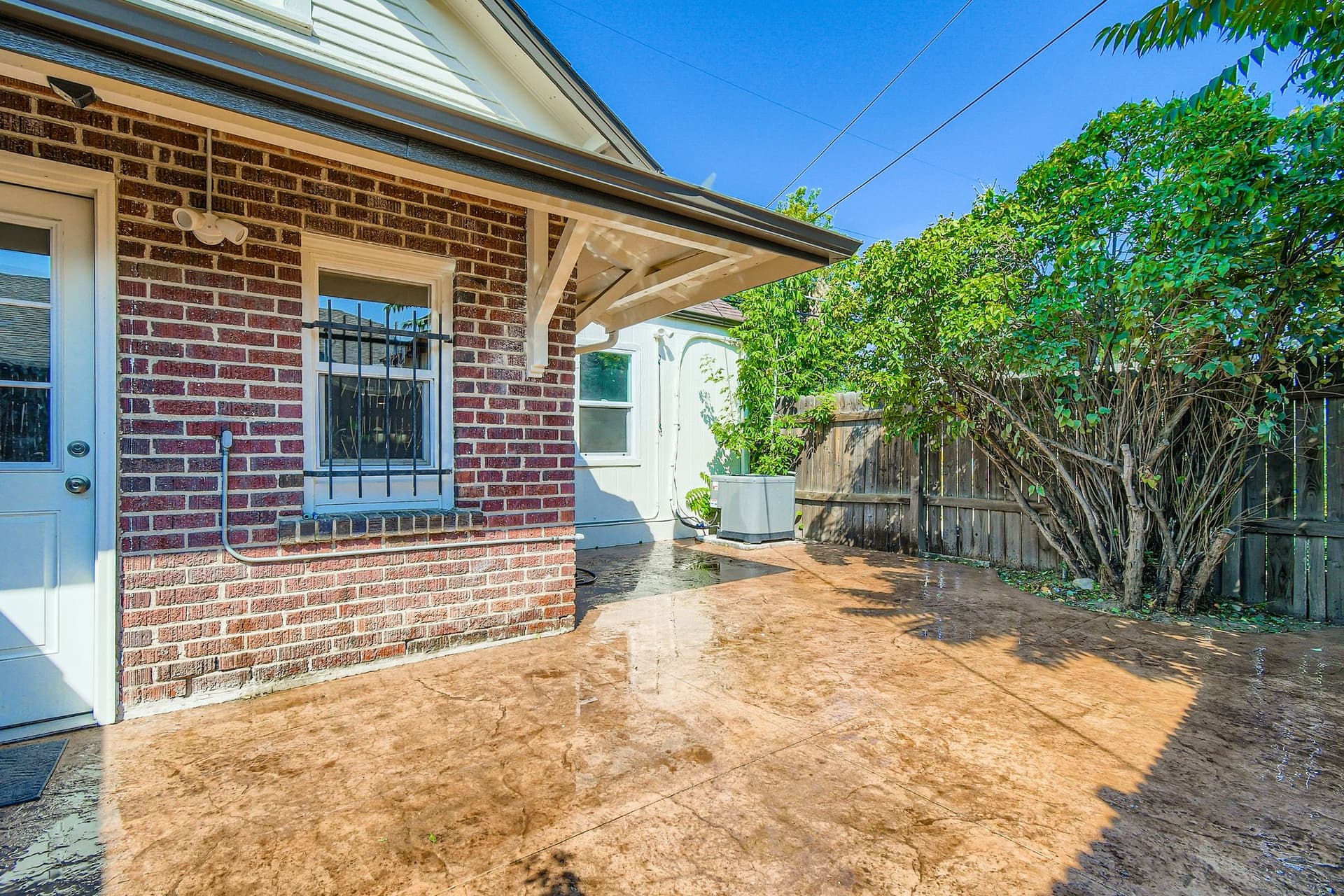 9541 E 16th Ave - MLS Sized - 011 - 16 Patio.jpg