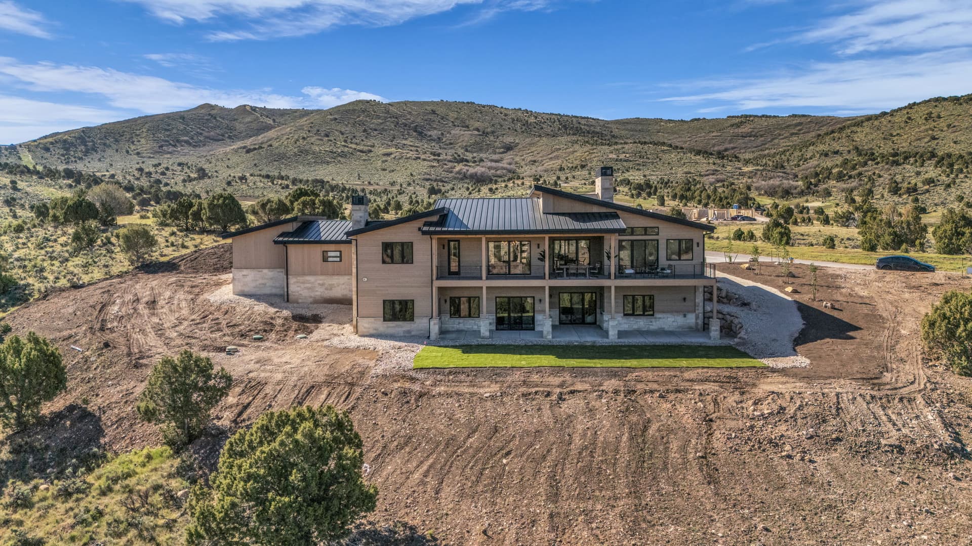54-web-or-mls-1092-trailridge-dr.jpg