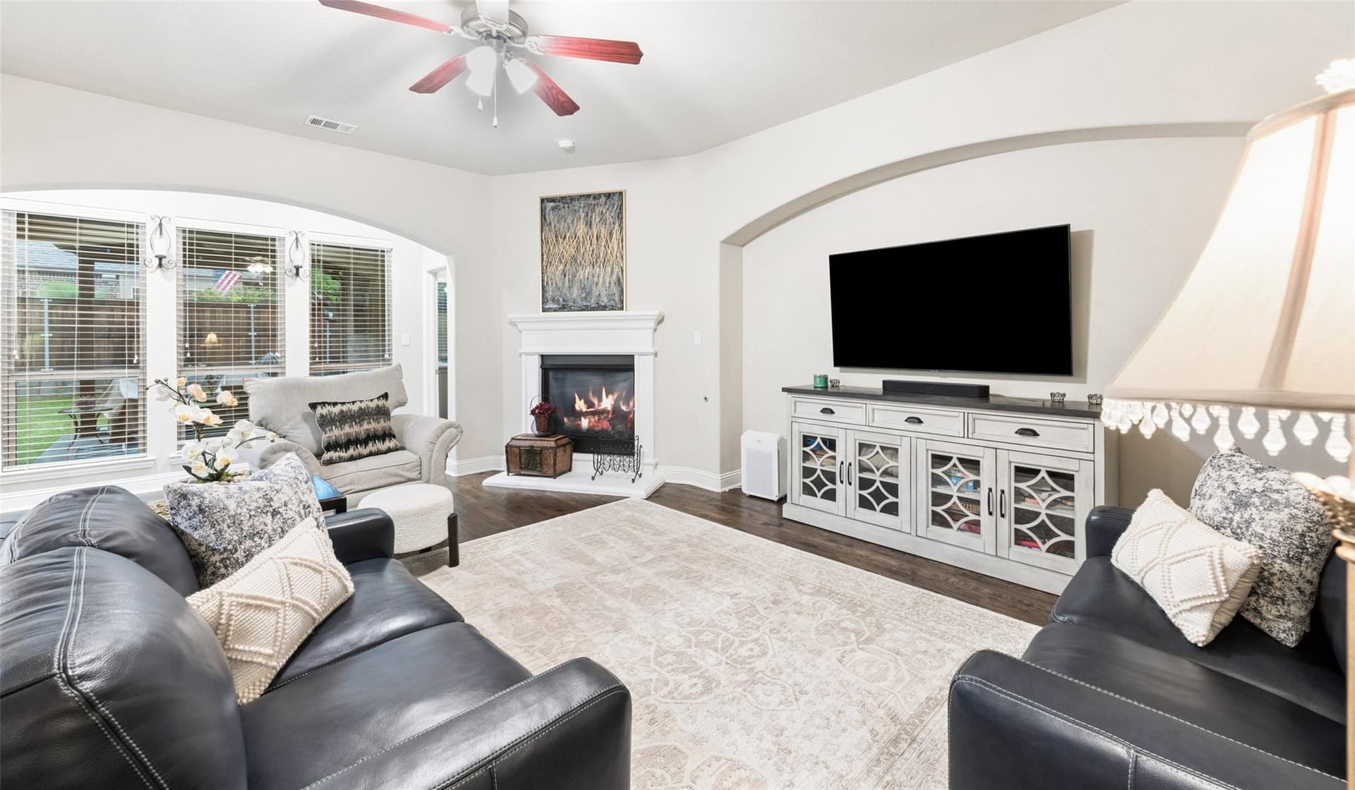 3037 Aberdeen Drive5.jpeg
