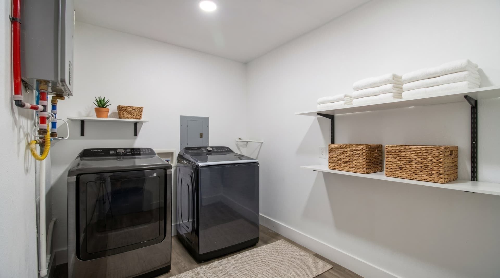 IMG_1442_(laundry_room)__Style_the_202605060526.jpeg