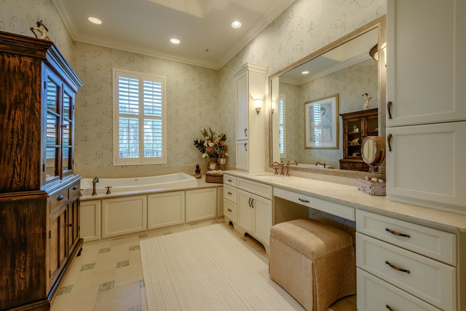 28 Porto Mar Unit 101_32137-24.jpg